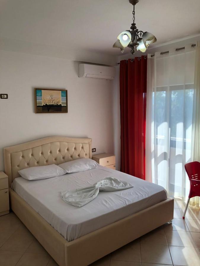 Vila Vera Durrës Esterno foto