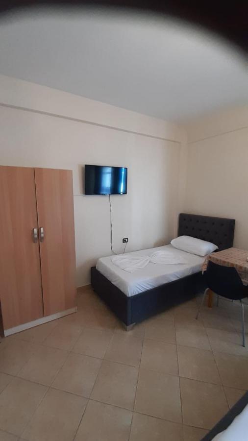 Vila Vera Durrës Esterno foto